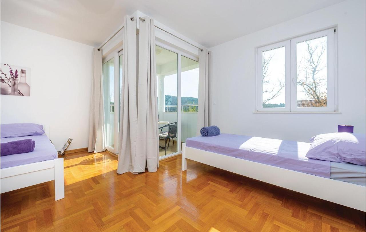 Nice Apartment In Cavtat With Wifi Ngoại thất bức ảnh