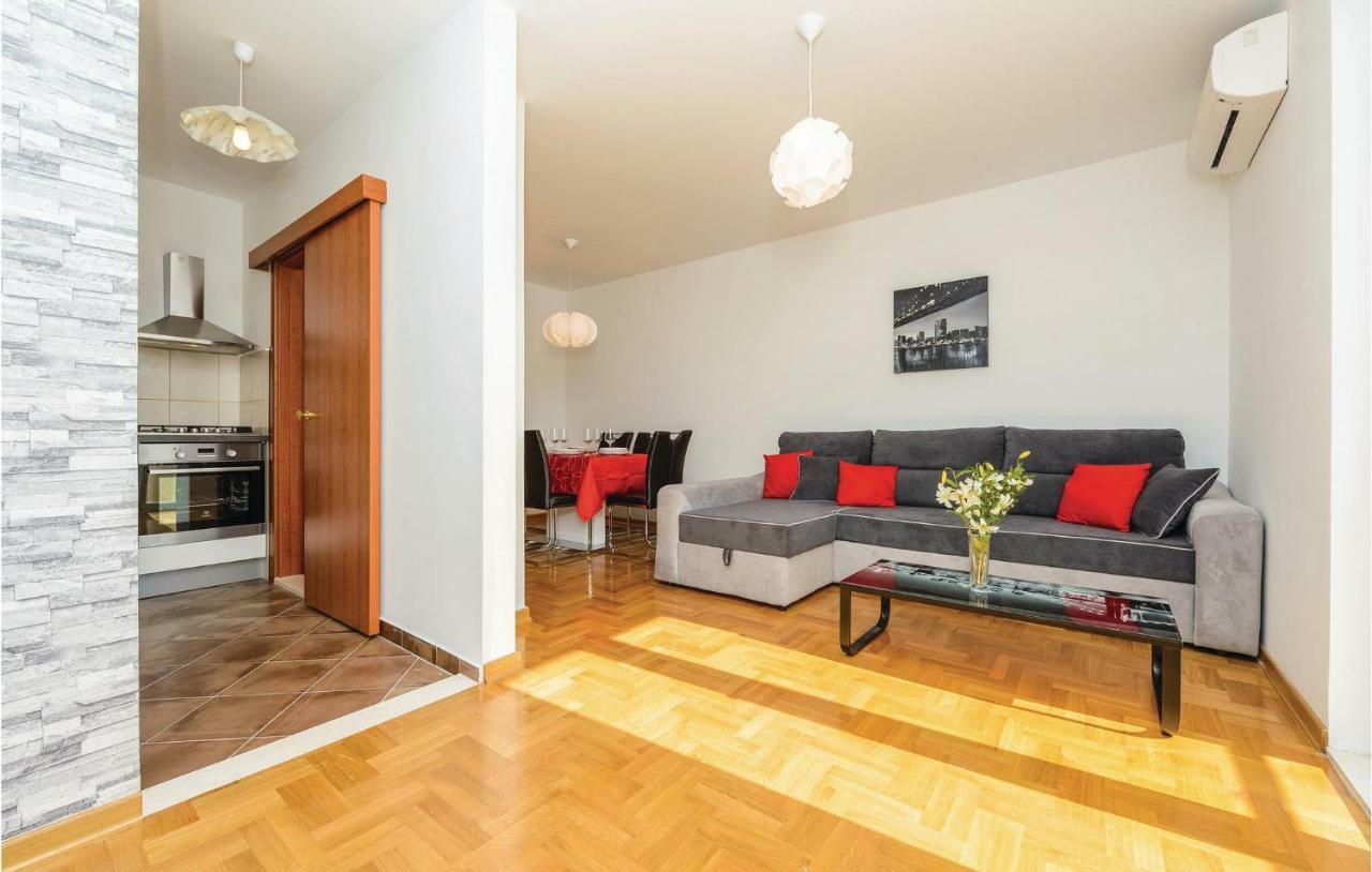 Nice Apartment In Cavtat With Wifi Ngoại thất bức ảnh